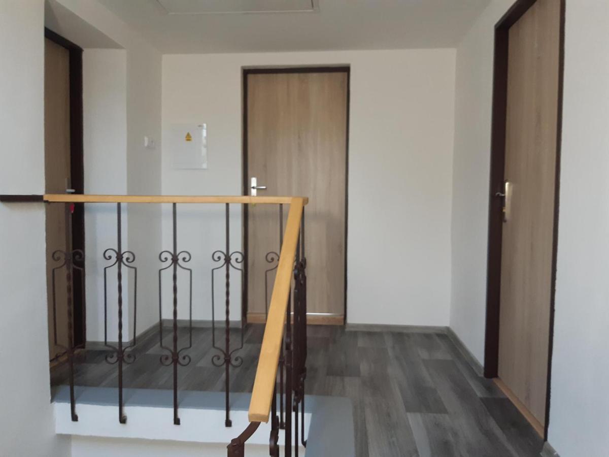 Apartmany U Mlyna Велке Лосіни Екстер'єр фото